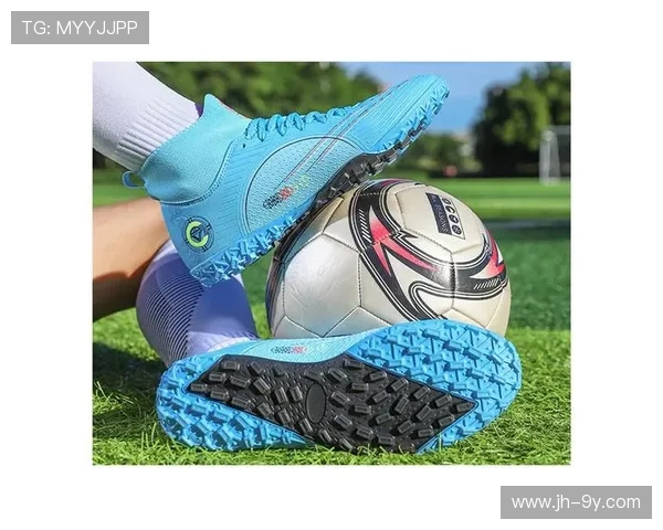 冬季保暖加棉男童足球鞋全天候舒适防滑耐磨运动球鞋精选优质推荐